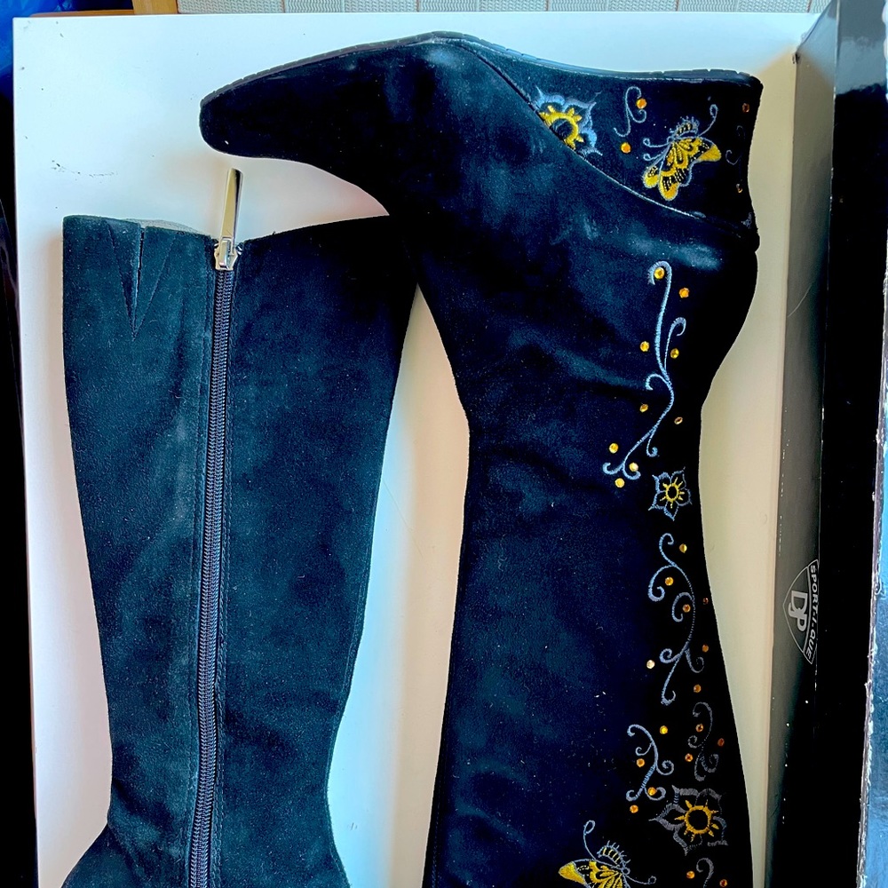 Woman Shoes